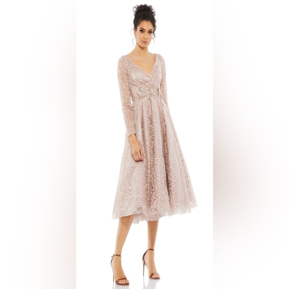Mac Duggal 112181 NWOT Long Sleeve Tea Length Dress - Picture 1 of 6